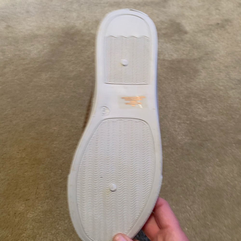 Mia rose gold sneaker!! - Picture 4 of 5